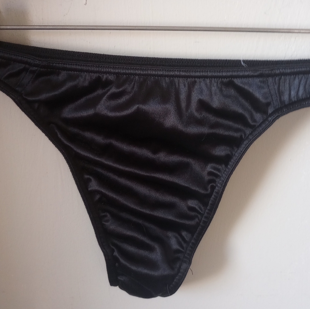 Vintage Victoria's Secret Black Satin Bikini Bottom Thong Y2k New Tags